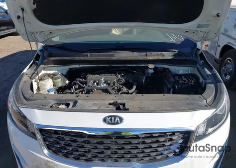 2020 Kia Sedona Lx z USA, uszkodzony, nr VIN KNDMB5C14L6624902